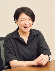 経理部 経理室 財務チーム 担当者