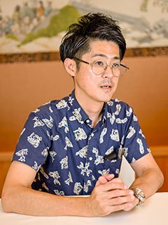 本社店舗管理部 課長