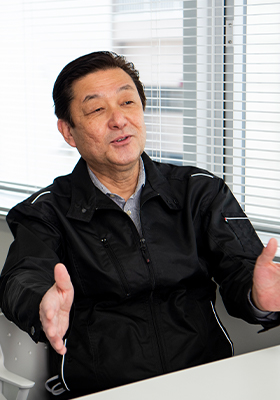 最高顧問　宮崎 成人 氏
