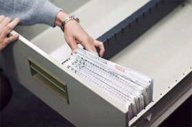 『BtoBプラットフォーム 請求書』導入により、6ヶ月間の控えの量が1/3まで削減