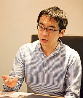 経営管理マネージャ 黒岩篤様