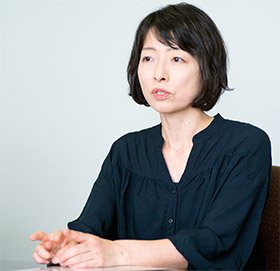 物流事務チーム係長