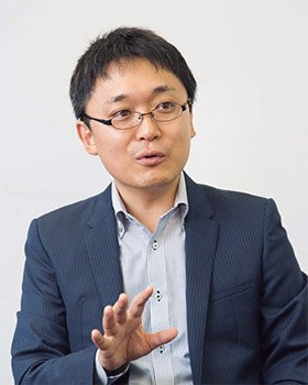 経理部課長
