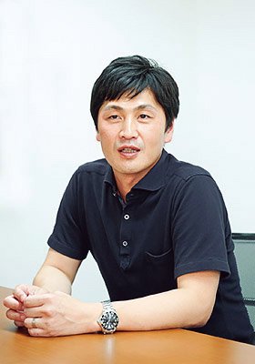 情報システム部 部長