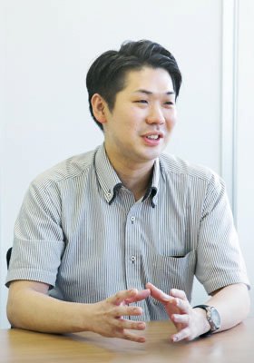 営業第二部 主任