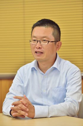 総務管理部 部長