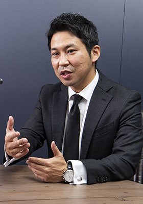 営業本部 DXグループ執行役員 湯浅 将史 氏