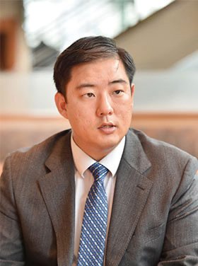 管理課 総務係 主任