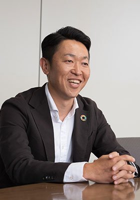 営業統轄部 ソリューション営業室地域振興グループ調査役 中川 陽介氏