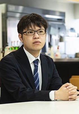 情報システム室 担当者