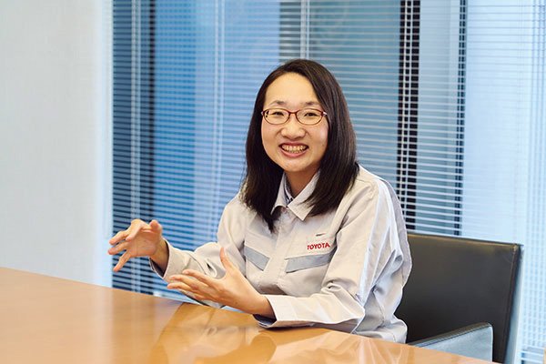 先進技術統括部 経理室 主任
