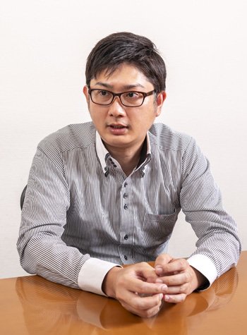 経理部 経理二課 チーフ