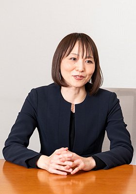 財務部(経理課長兼務)経理担当次長