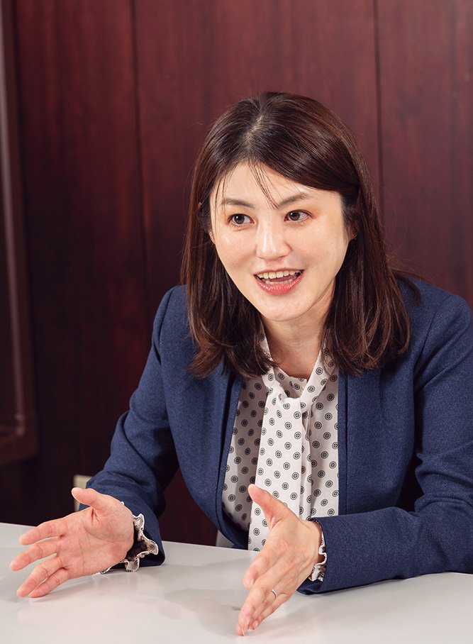 財務管理部 主任