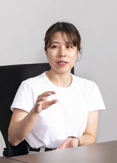 コーポレート本部 業務部 経理第1課 担当者