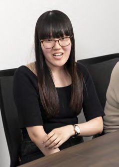 コーポレート本部 業務部 経理第2課 担当者