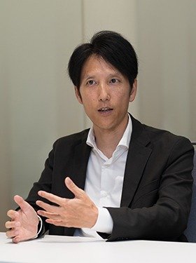 営業企画部 法人企画室 担当課長 塚本 真史 氏