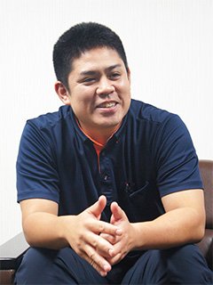 営業部 営業2課 主任