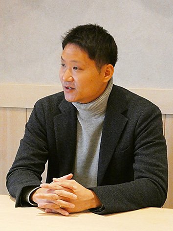 代表取締役　磯貝 拓麻氏