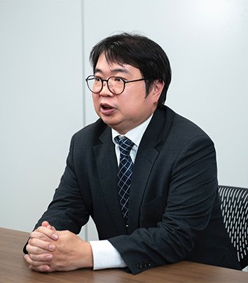 オペレーション部 オペレーショングループ 課長代理