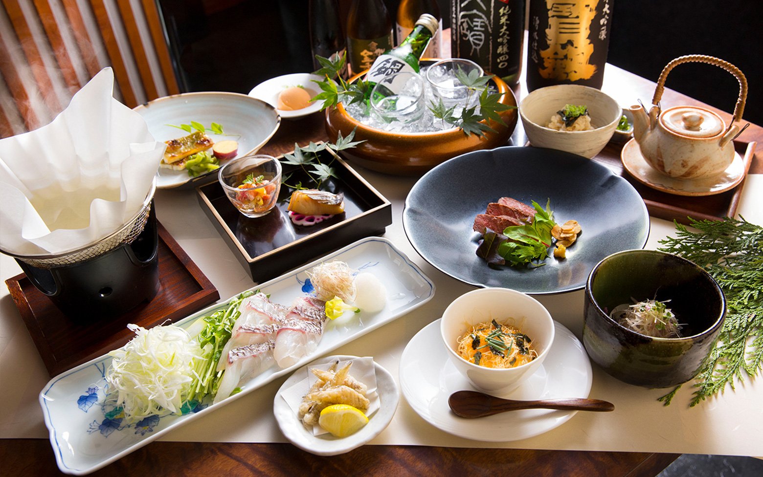 エクセル作業から脱却！『FLARO』で本部・店舗間の数字乖離ゼロ。正しいFL率でスピーディに経営改善。