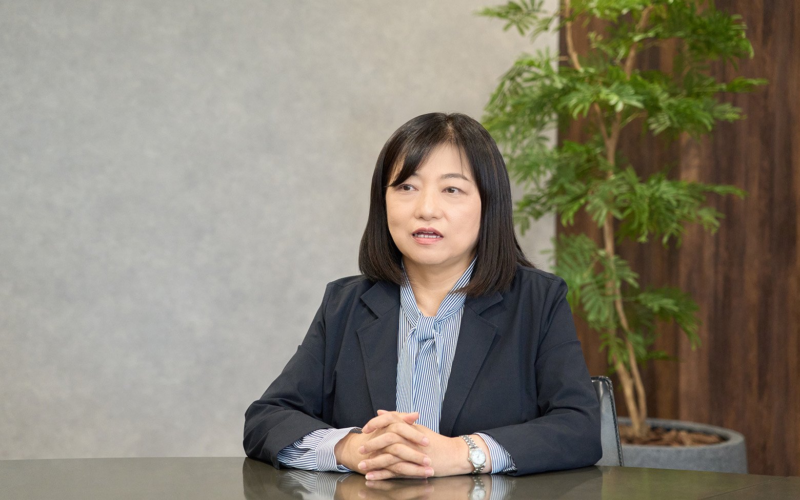 経理部 売掛管理グループ グループ長