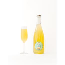 Occi（オッチ） 　沖縄県産シークヮーサーの超微発泡性果実酒