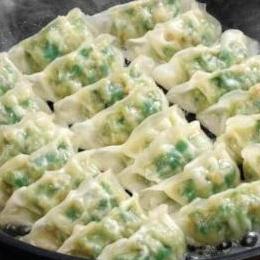 うす皮ひと口生餃子（にんにく不使用）