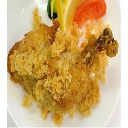 冷凍インドネシア料理　アヤムゴレンクルムス（ハラール）(1本 （約150g）・1／袋)