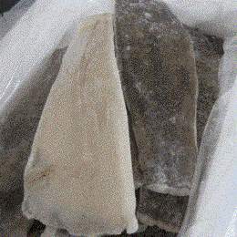 真たら　フィレ　10ｋｇ　１枚　600～500ｇ　ＤＢ入り