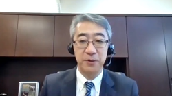 ロイヤルホールディングス株式会社 代表取締役会長 菊地唯夫氏