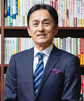 クラシックマネジメントグループ株式会社 代表取締役 谷水利行氏