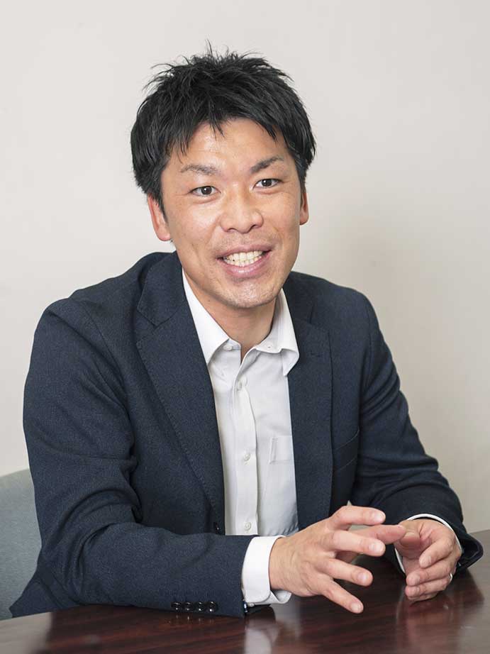 企画経営室 行政経営課 主査